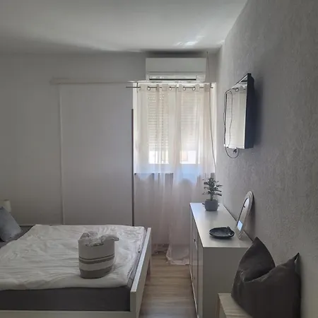 Gradolina Lägenhet Pula